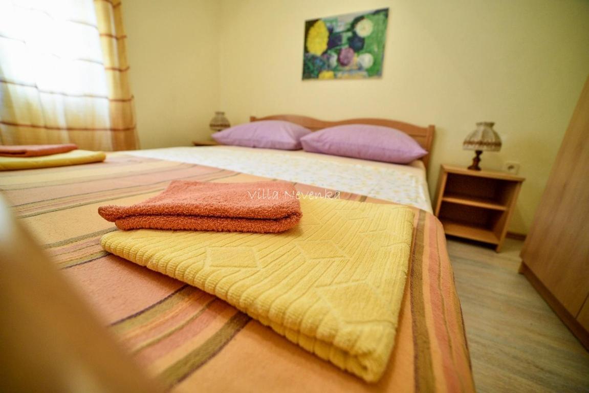 Apartments Villa Nevenka ロゴズニッツァ エクステリア 写真