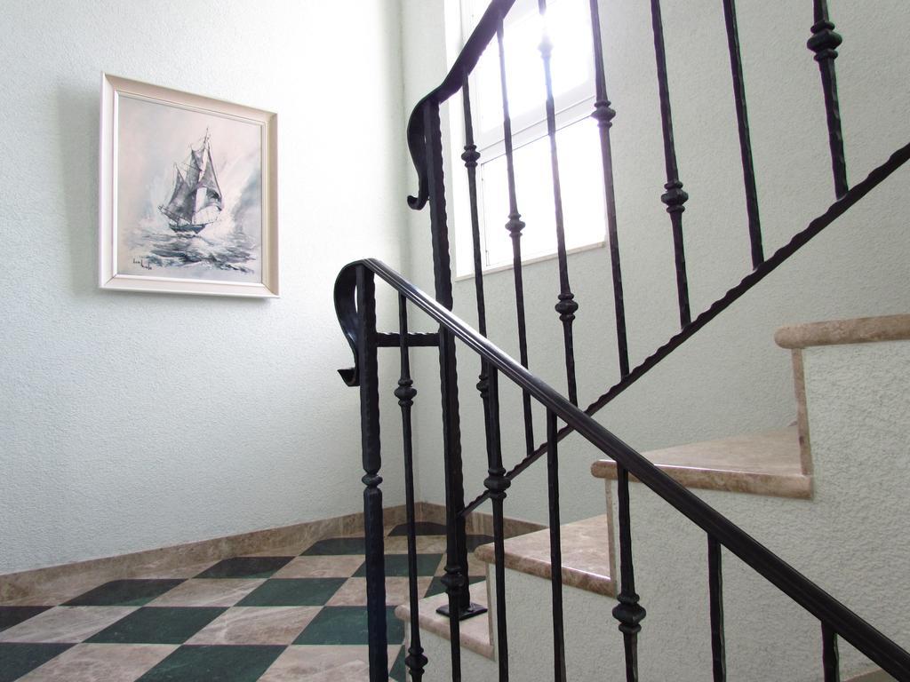 Apartments Villa Nevenka ロゴズニッツァ エクステリア 写真