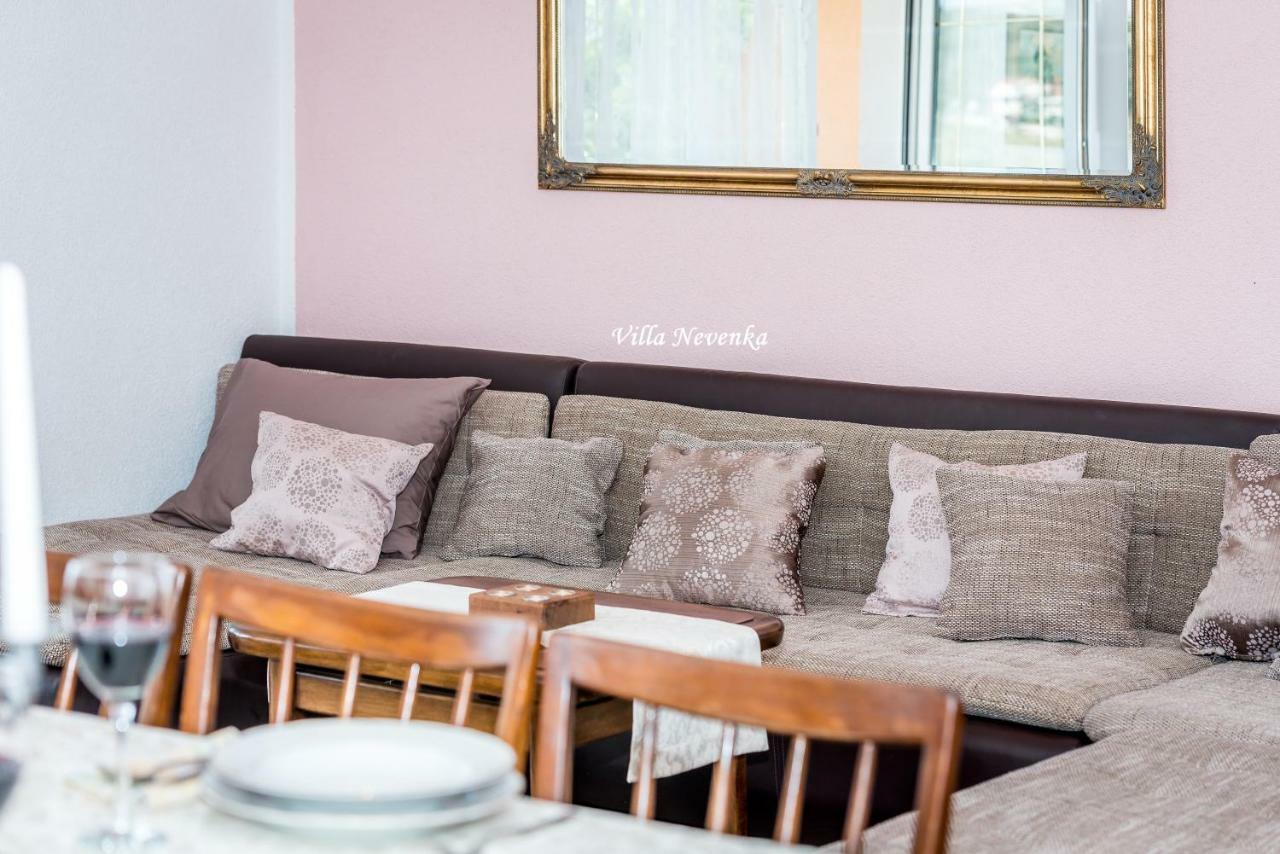 Apartments Villa Nevenka ロゴズニッツァ エクステリア 写真