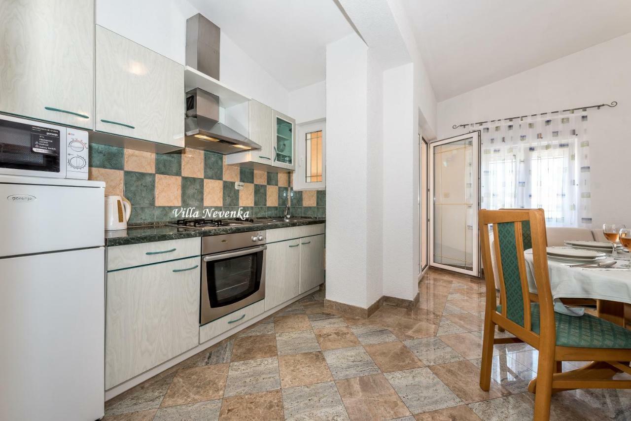 Apartments Villa Nevenka ロゴズニッツァ エクステリア 写真