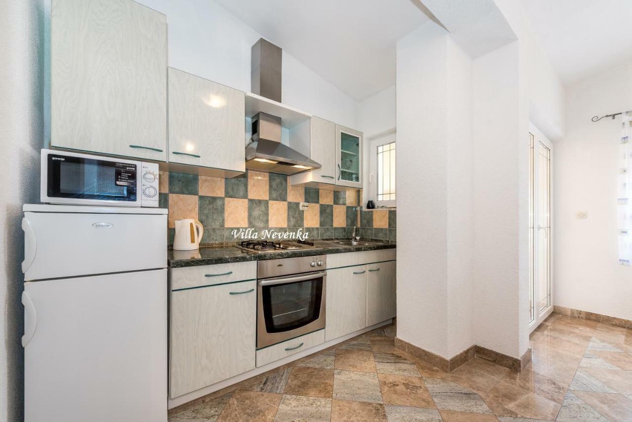 Apartments Villa Nevenka ロゴズニッツァ エクステリア 写真