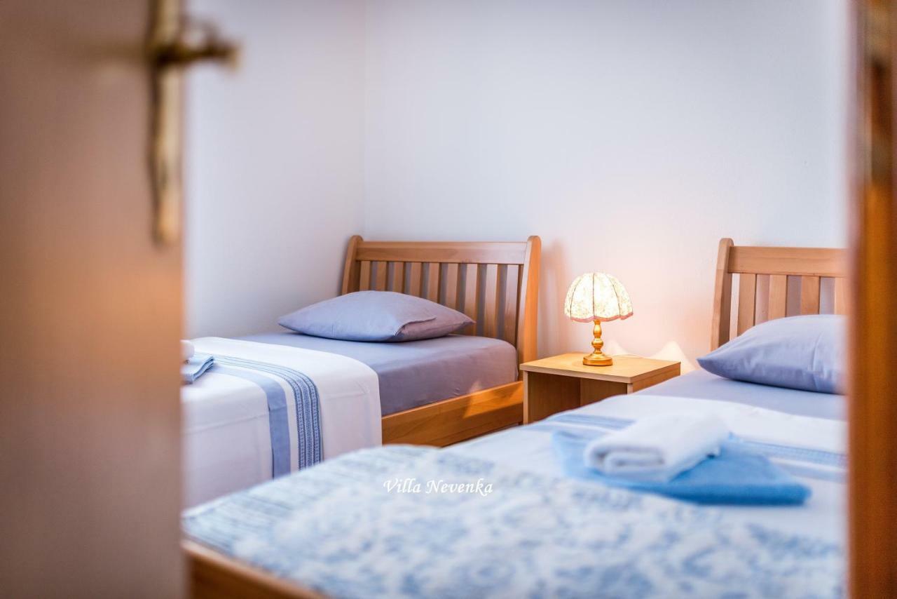 Apartments Villa Nevenka ロゴズニッツァ エクステリア 写真