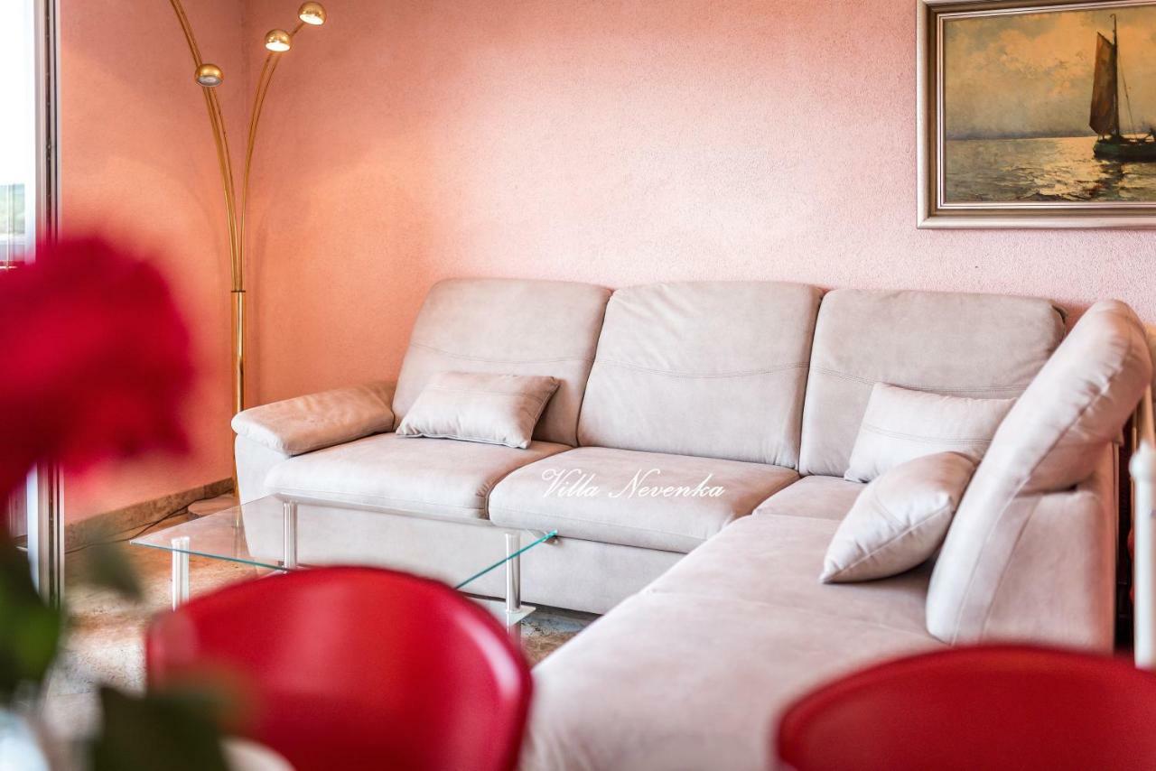 Apartments Villa Nevenka ロゴズニッツァ エクステリア 写真